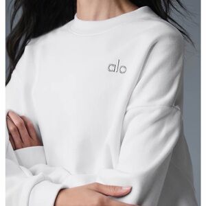 ALO Yoga Classic White Sweatshirt